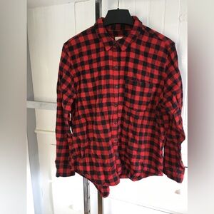 Universal Threads Buffalo Check button down